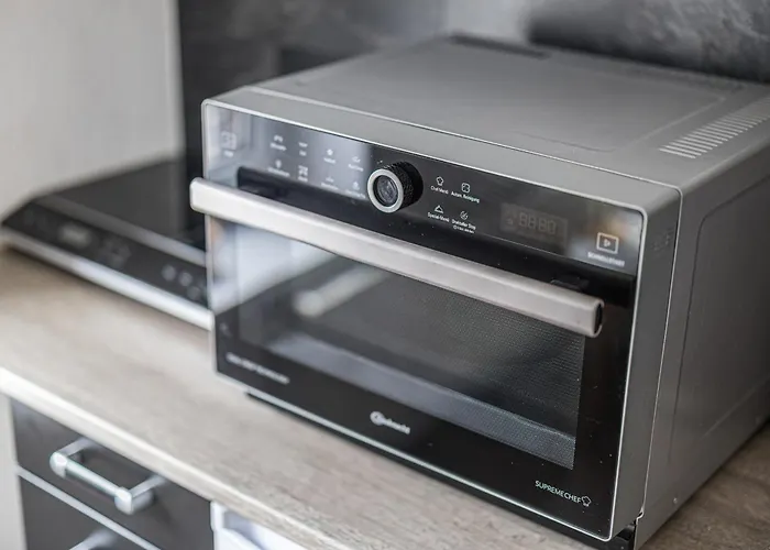 Ls 3-apartments Hauptbahnhof Halle Appartement *